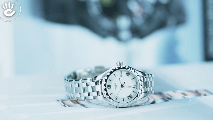 TISSOT T072.010.11.118.00 13 Đồng hồ Tissot T072.010.11.118.00 thiết kế cổ điển đặc biệt - Ảnh 11