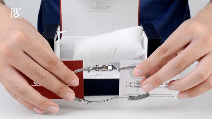 TISSOT T033.210.22.111.00 11 Đồng hồ nữ Tissot T033.210.22.111.00 độc đáo về lối thiết kế - Ảnh 8