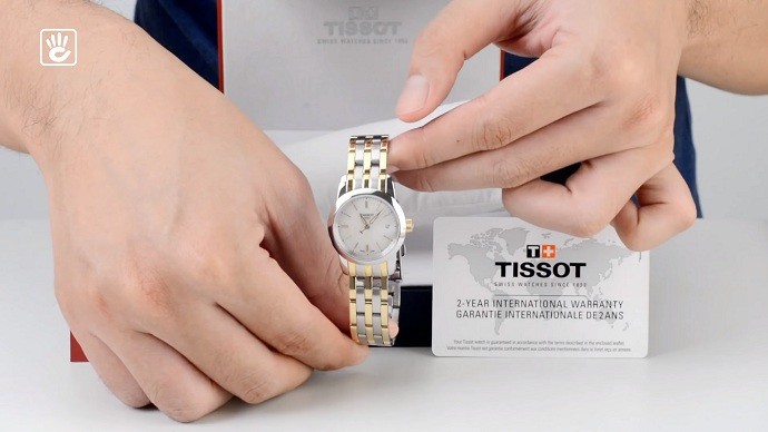 TISSOT T033.210.22.111.00 7 Đồng hồ nữ Tissot T033.210.22.111.00 độc đáo về lối thiết kế - Ảnh 4