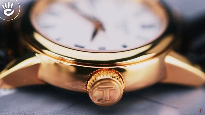 TISSOT T085.210.36.013.00 7 Review đồng hồ Tissot T085.210.36.013.00 thiết kế cổ điển - Ảnh 7