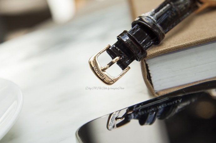 TISSOT T085.210.36.013.00 11 Review đồng hồ Tissot T085.210.36.013.00 thiết kế cổ điển - Ảnh 9