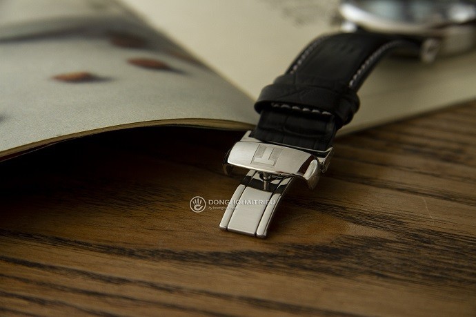 Tissot Tradition T063.617.16.057.00 - Nam - Quartz (Pin) - Chống nước 3 ATM - Mặt số 42mm - Chronograph 6 Tissot T063.617.16.057.00-3