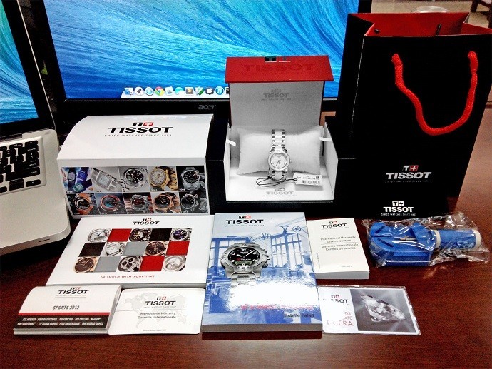 Tissot Ceramic Diamond T064.210.22.016.00 - Nữ - Quartz (Pin) - Chống nước 3 ATM - Mặt số 28mm 7 Đồng hồ Tissot T064.210.22.016.00 dây đeo độc đáo từ Ceramic - Ảnh 4