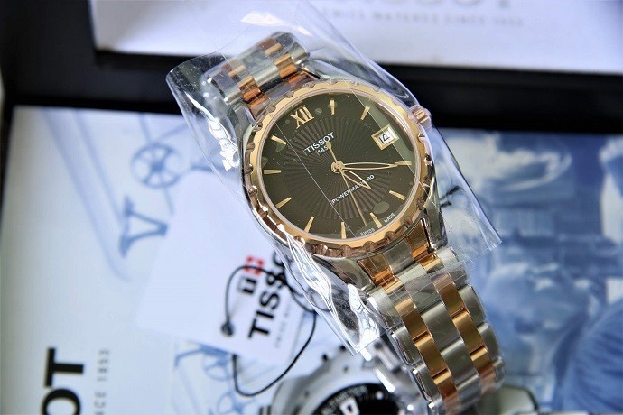 TISSOT T072.207.22.298.00 2 Đồng hồ Tissot T072.207.22.298.00 vỏ kim loại sang trọng - Ảnh 1