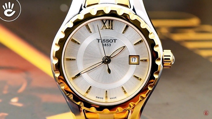 Đồng hồ Tissot T072.210.22.038.00 với dây đeo demi ấn tượng - Ảnh 1