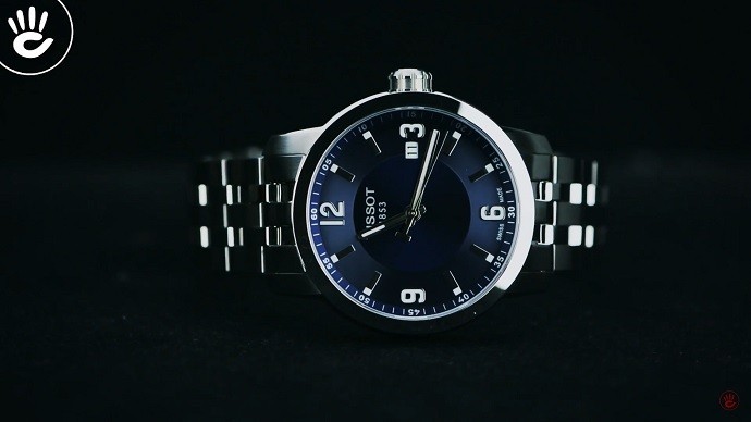 Đồng hồ Tissot T055.410.11.047.00 dây kim loại sang trọng - ảnh 4