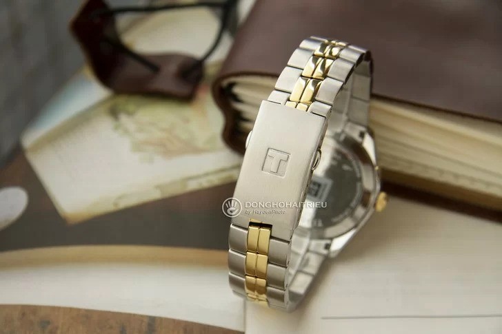 Tissot Pr 100 T101.410.22.031.00 - Nam - Quartz (Pin) - Chống nước 10 ATM - Mặt số 39mm 11 Đồng hồ Tissot Pr 100 T101.410.22.031.00 chính hãng 100% - Ảnh 6