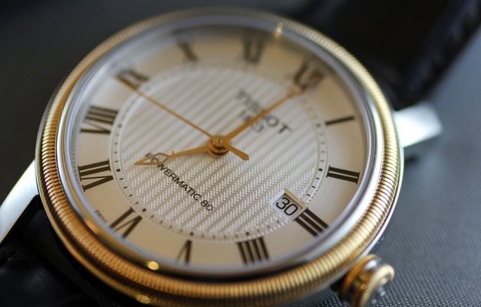 Đồng Hồ Tissot Classic – Phong Vị Cổ Điển Hàng Đầu Hiện Nay 1 Đồng Hồ Tissot Classic – Phong Vị Cổ Điển Hàng Đầu Hiện Nay 1