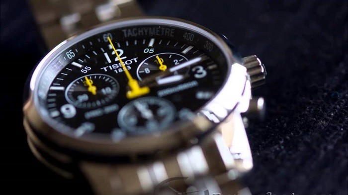 Đồng Hồ Tissot Nam Dây Kim Loại Sức Hút Hơn Cả Sự Bền Bỉ 1