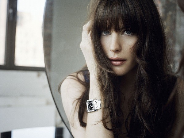 shop-ban-dong-ho-nu-tphcm-uy-tin-chat-luong-hang-dau-tai-vn-8