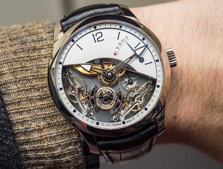 1 Trình Diễn Đồng Hồ Nam Độc Đáo Nhất Tại Sự Kiện Triển Lãm SIHH 2016