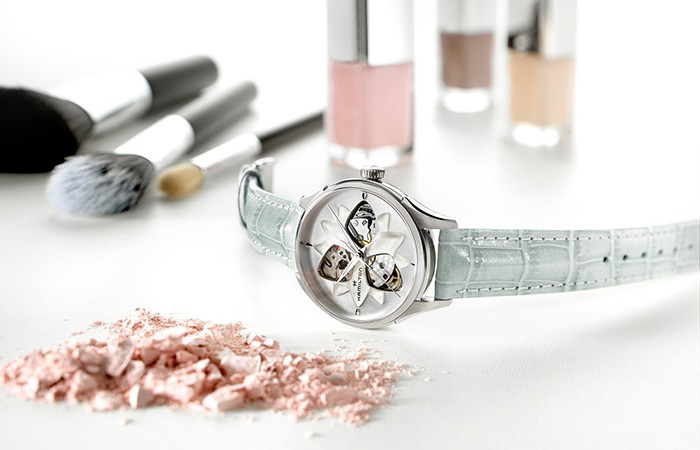 8 13 Mẫu Đồng Hồ Nữ Đẹp Nhất Thế Giới Được Giới Thiệu Trong Năm 2016