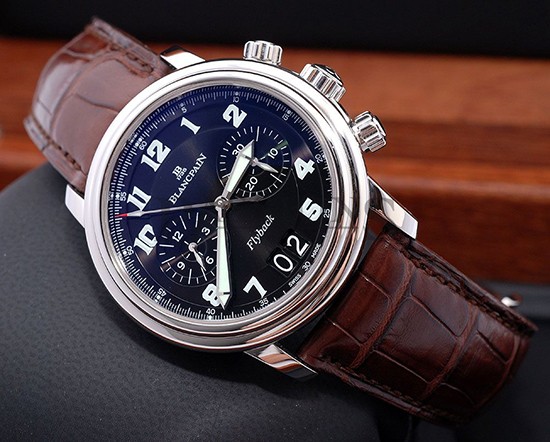 5 BỘ SƯU TẬP ĐỒNG HỒ CỦA ÔNG CHỦ ĐIỆN KREMLIN - VLADIMIR PUTIN