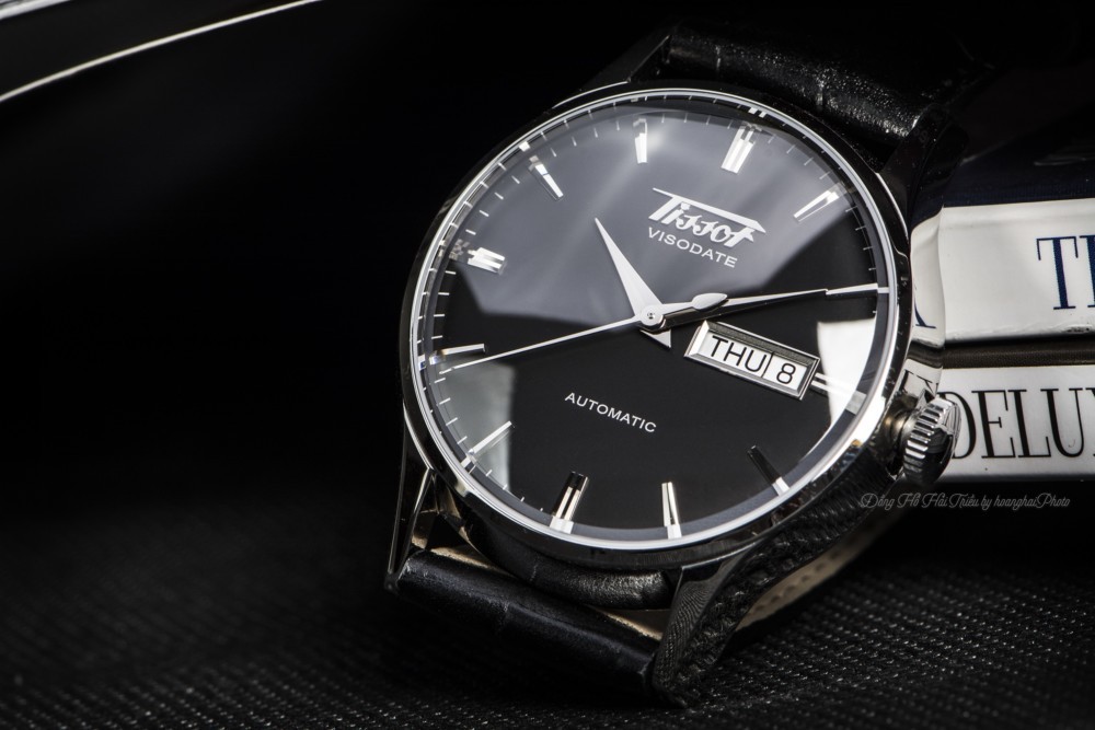 bst 5 phien ban dong ho tissot nam day da mat den chuan thuy sy byntt