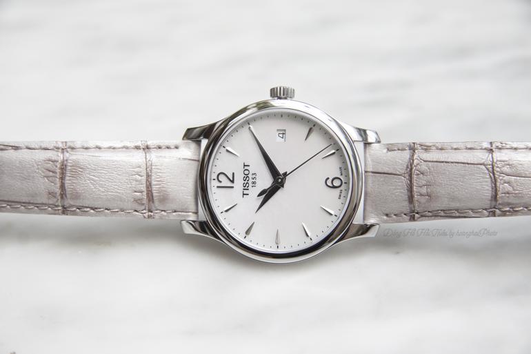  Bộ Sưu Tập Đồng Hồ Tissot Dây Da “Kén Cá Chọn Canh” Nhất Cho Mọi Giới Tính - đồng hồ tissot nữ dây da