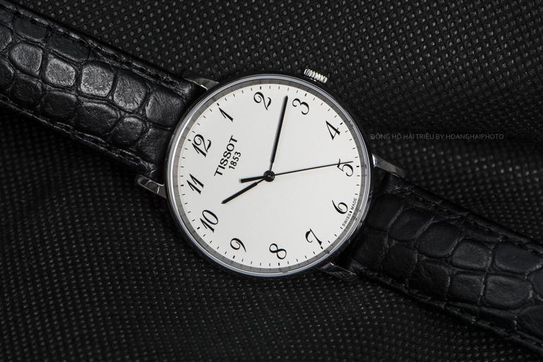 Khi Kim Giây Đồng Hồ Tissot Ngưng Chạy, Phải Làm Sao? - bộ ba kim đồng hồ như bình thường