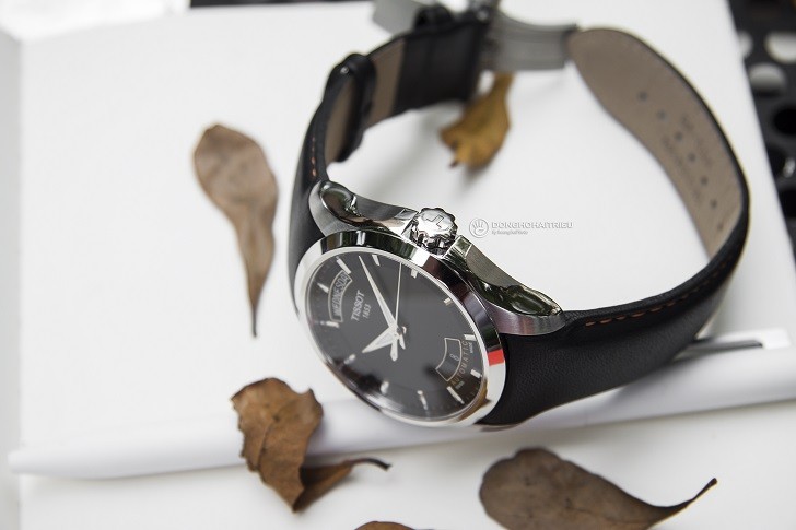 TISSOT T035.407.16.051.01 7