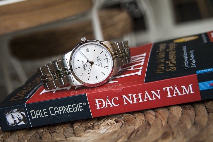 Review Đồng Hồ Tissot T049.407.11.031.00 Chống Nước 10ATM - Hình 2