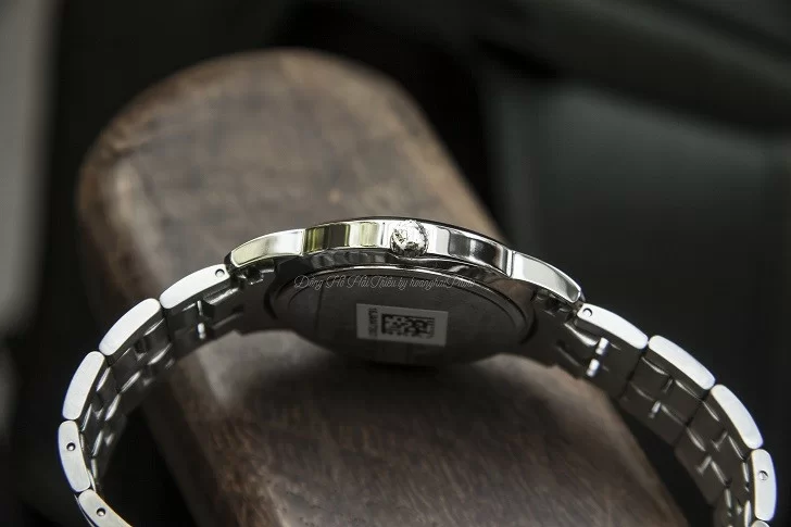 TISSOT T033.410.11.013.10 5 Review Mẫu Đồng Hồ Tissot T033.410.11.013.10 Thiết Kế Cổ Điển Hình 3