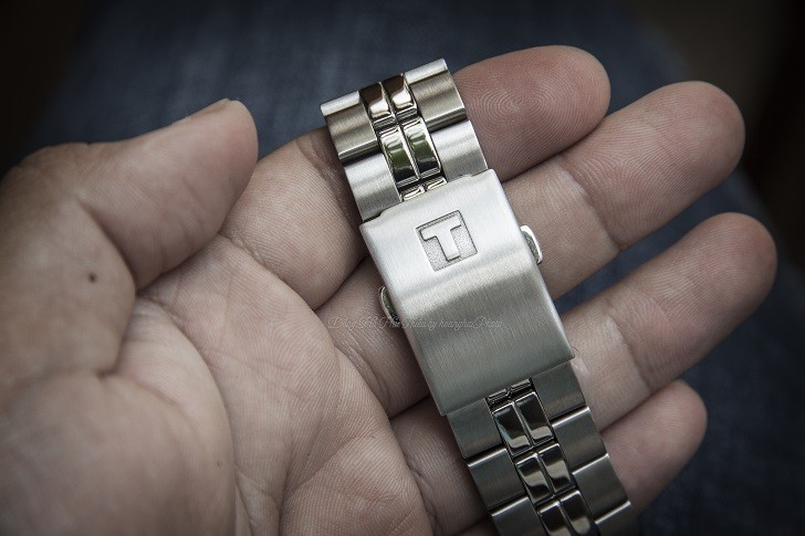 TISSOT T049.410.11.053.01 6 Review Chiếc Đồng Hồ TISSOT T049.410.11.053.01 Hoàn Hảo Mọi Mặt Hình 2