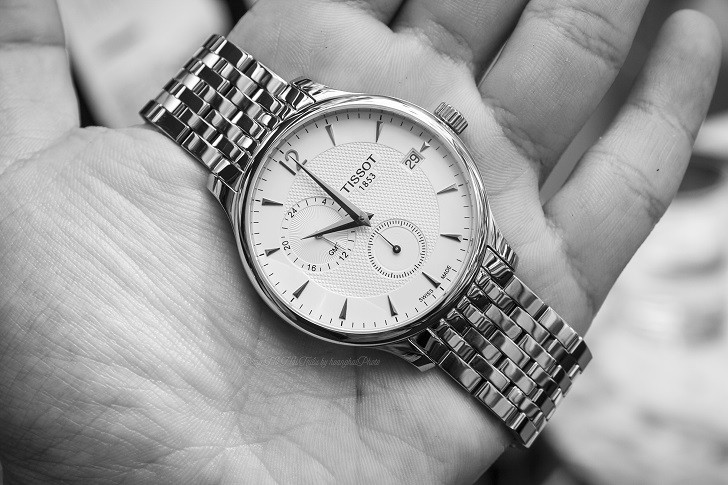 Review Mẫu Đồng Hồ TISSOT T063.639.11.037.00 Lịch 24h Hình 1