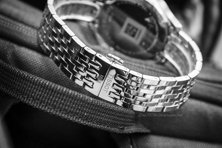 Review Mẫu Đồng Hồ TISSOT T063.639.11.037.00 Lịch 24h Hình 2
