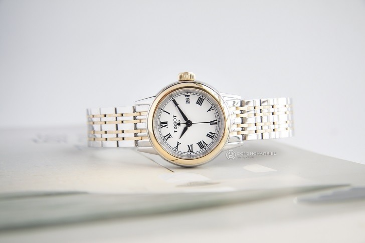 Review Mẫu Đồng Hồ Tissot T085.210.22.013.00 Thiết Kế Cổ Điển Hình 1