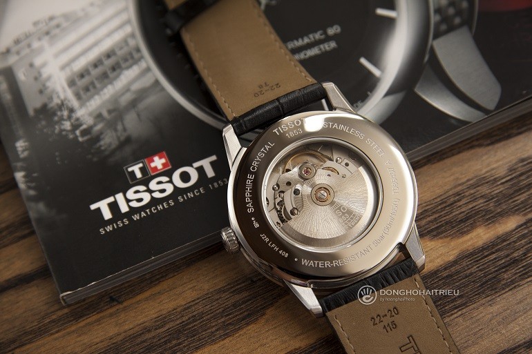 Đồng hồ cơ lộ máy Thụy Sĩ giá bao nhiêu, hãng nào tốt? 1 dong ho co lo may tissot net dep trai qua hang the ky byhht