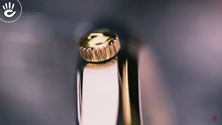 Tissot Pr 100 T101.210.22.031.00 - Nữ - Quartz (Pin) - Chống nước 10 ATM - Mặt số 33mm 5 Hình 4 Review Tissot T101.210.22.031.00 Phiên bản Tissot PR 100