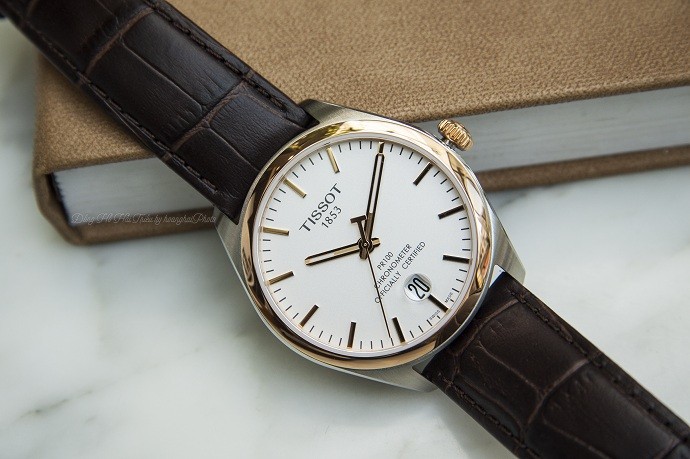 Review đồng hồ Tissot T101.451.26.031.00 mặt kính Cyclops - Ảnh 2