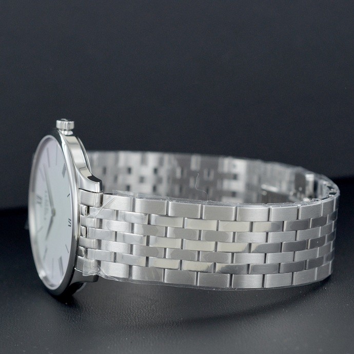 Tissot Tradition T063.409.11.018.00 - Nam - Quartz (Pin) - Chống nước 3 ATM - Mặt số 39mm - Siêu mỏng 3 Review đồng hồ Tissot T063.409.11.018.00 có bề dày mỏng - Ảnh 2