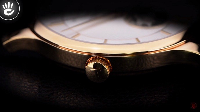 Review đồng hồ Tissot T063.907.36.038.00 lộ cơ ở bề mặt số - Ảnh 4