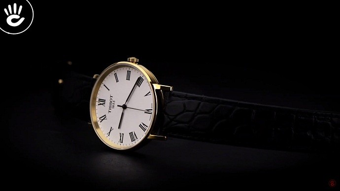 Tissot Everytime Medium T109.410.36.033.00 - Nam - Quartz (Pin) - Chống nước 3 ATM - Mặt số 38mm 8 Review đồng hồ Tissot T109.410.36.033.00 sắc màu sang trọng - Ảnh 6