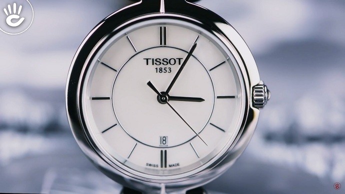 Tissot Flamingo T094.210.16.111.00 - Nữ - Quartz (Pin) - Chống nước 5 ATM - Mặt số 26mm 9 Review đồng hồ xà cừ Tissot T094.210.16.111.00 dành cho nữ - Ảnh 5