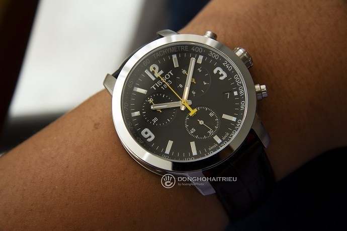 Review đồng hồ Tissot T055.417.16.057.00 bộ máy Chronograph-1