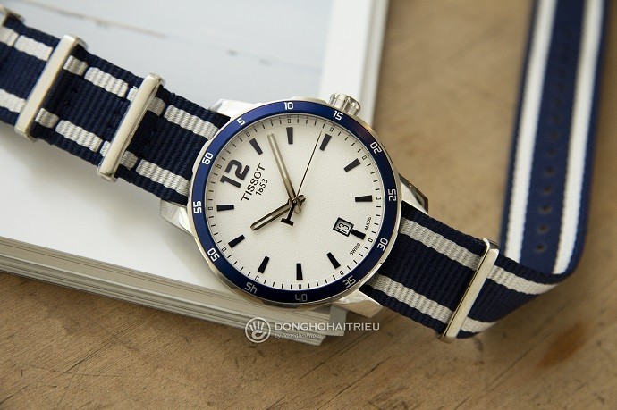 Review đồng hồ Tissot T095.410.17.037.01 nam dây vải Nato-4