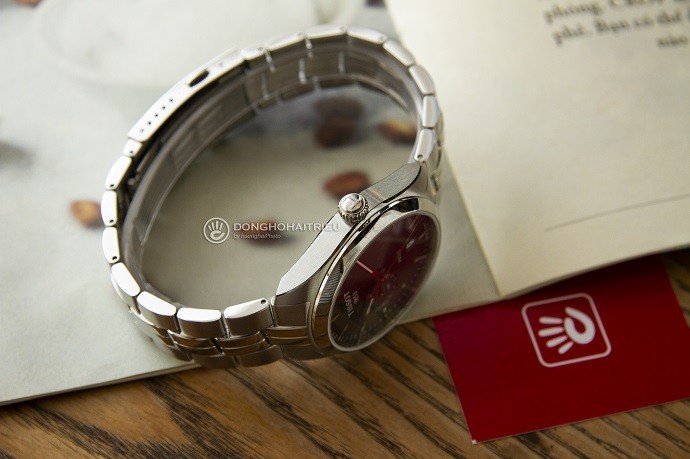 Tissot T101.452.11.061.00 4 Review đồng hồ Tissot T101.452.11.061.00 chức năng giờ GMT-3