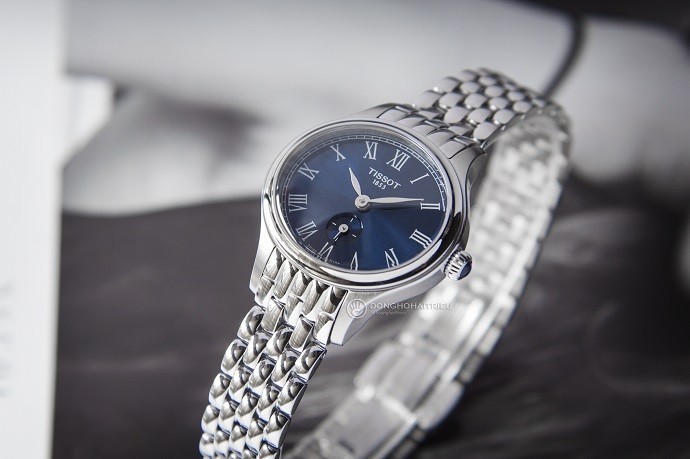 Tissot T103.110.11.043.00 13 Review đồng hồ Tissot T103.110.11.043.00 kính chống trầy-4