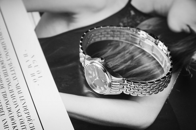 Tissot T103.110.11.043.00 12 Review đồng hồ Tissot T103.110.11.043.00 kính chống trầy-3