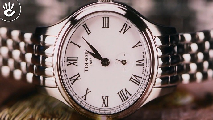 Tissot Bella Ora T103.110.11.033.00 - Nữ - Quartz (Pin) - Chống nước 3 ATM - Mặt số 27.2mm 9 Review Tissot T103.110.11.033.00, kính Sapphire chống trầy-5