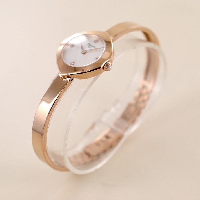 Tissot T113.109.33 .116.00 2 Review đồng hồ Tissot T113.109.33 .116.00 nữ đính kim cương-1