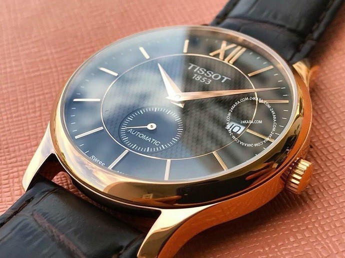 Review đồng hồ Tissot T063.428.36.068.00 dây da chính hãng-1