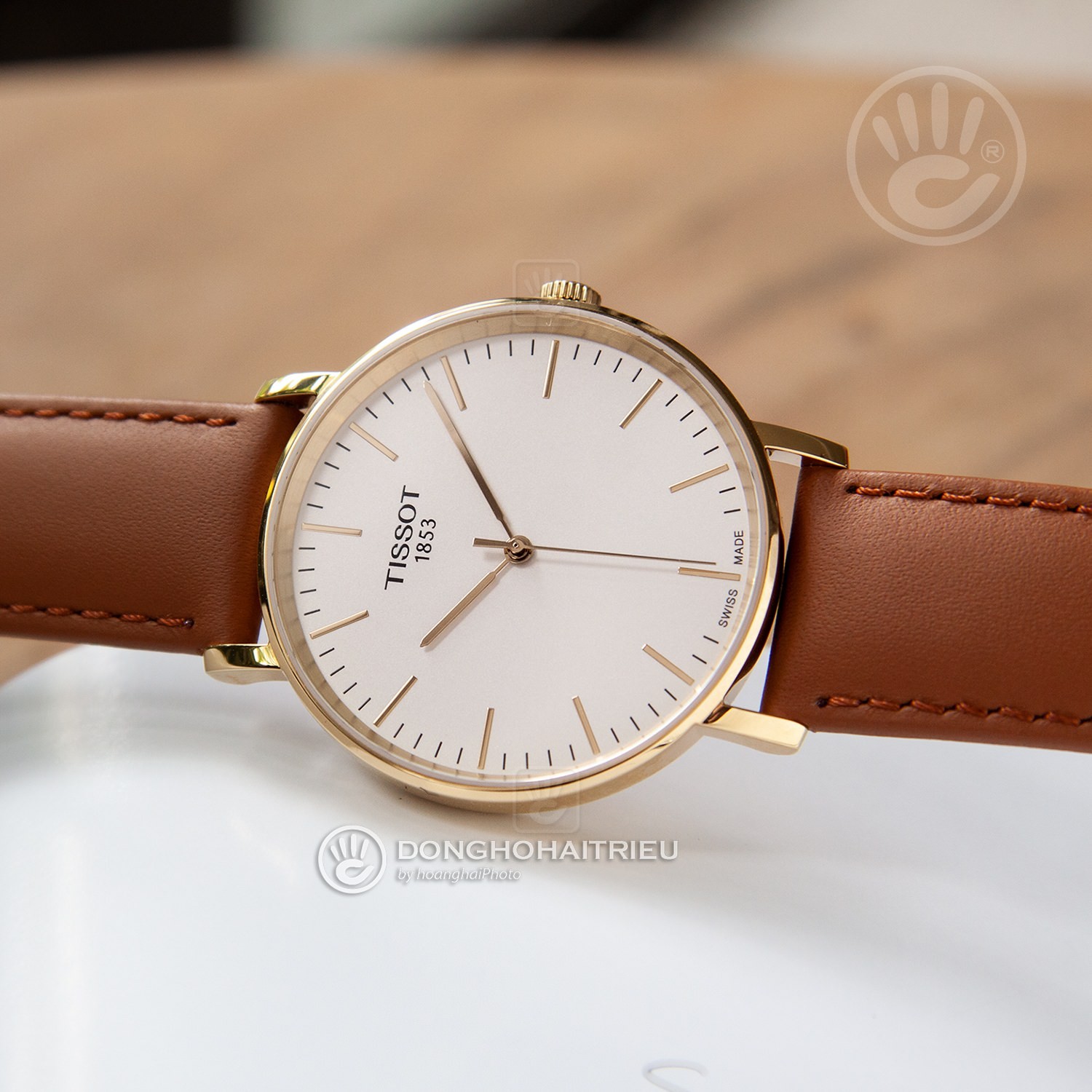 Review đồng hồ Tissot T109.410.36.031.00 máy Quartz dây da - hình 3