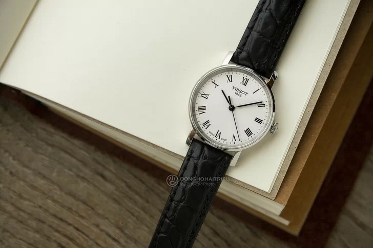 Đồng hồ Tissot Everytime T109.210.16.033.00 chính hãng 100% - Ảnh 1
