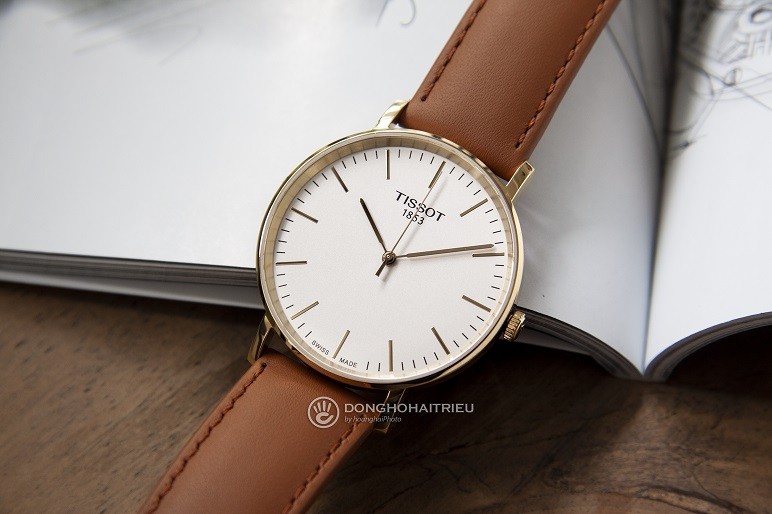 Phong cách với đồng hồ nam trẻ trung giá rẻ hãng Tissot