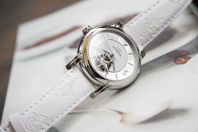 Tissot Lady Heart Powermatic 80 T050.207.17.117.04 - Nữ - Automatic (Tự Động) - Chống nước 3 ATM - Mặt số 35mm - Open heart 13 Review đồng hồ Tissot T050.207.17.117.04 mặt số open heart - Ảnh 7