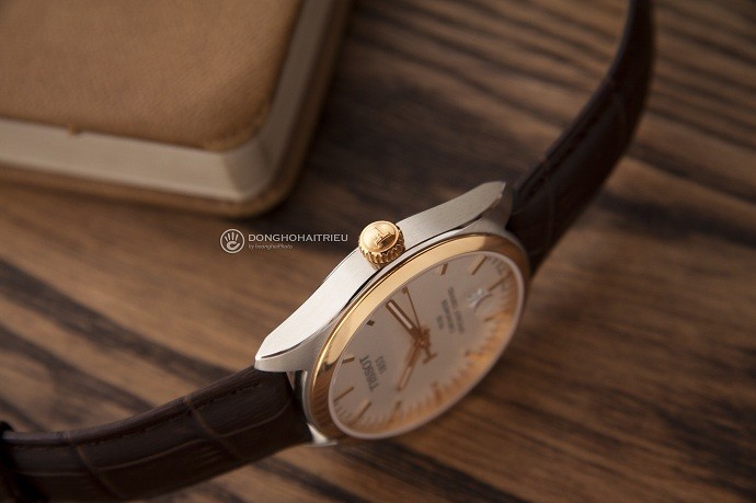 Review đồng hồ Tissot T101.451.26.031.00 mặt kính Cyclops - Ảnh 4