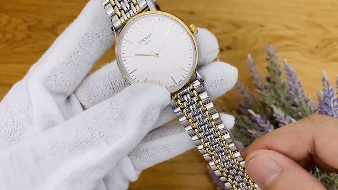 TISSOT T109.410.22.031.00 5 TISSOT T109.410.22.031.00 3