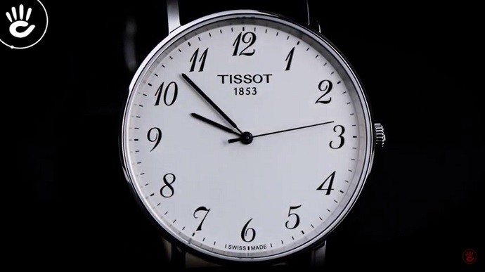 Sự cổ điển hiện hữu trong thiết kế Tissot T109.610.16.032.00 - ảnh 2