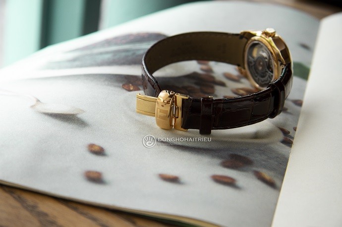 TISSOT T035.207.36.031.00 4 Review đồng hồ Tissot T035.207.36.031.00 nữ kính chống trầy -2